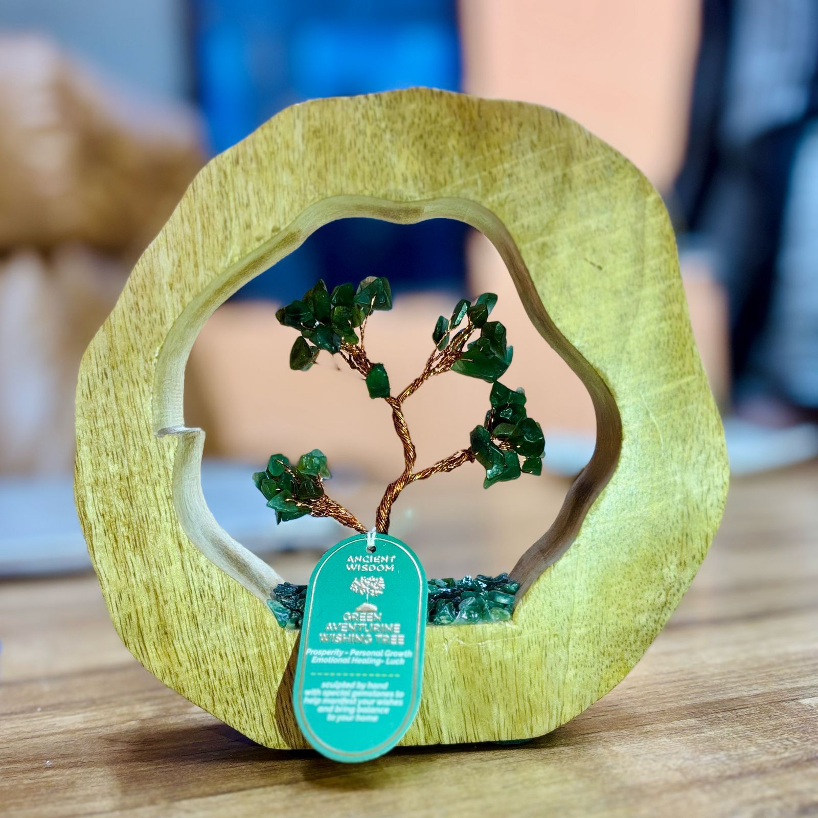 bG9jYWw6Ly9tZWRpYS85Ry8yRS82MFIzMEMxSDc0UksyRTlHLzU2OGUwMDIxLmpwZWc.jpg Gemstone Tree Garden - Mango Wood Ring - Green Aventurine - 60 chipstones