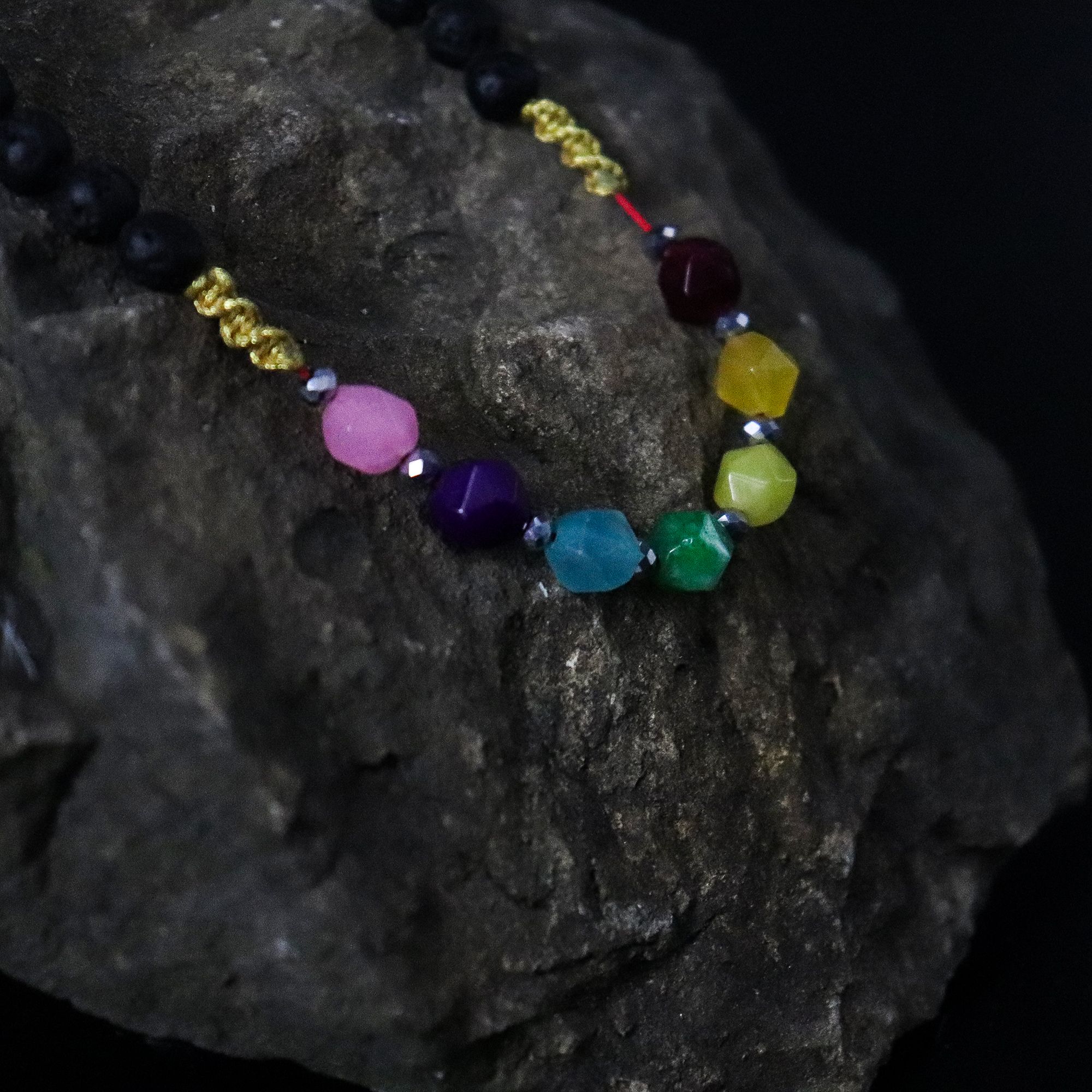 bG9jYWw6Ly9tZWRpYS85Si82RS82MFIzMEMxSjYwV0s2RTlKL2EwNDJhMTI3LmpwZWc-1.jpg Essence of the Volcano Necklace - Emotional Healing