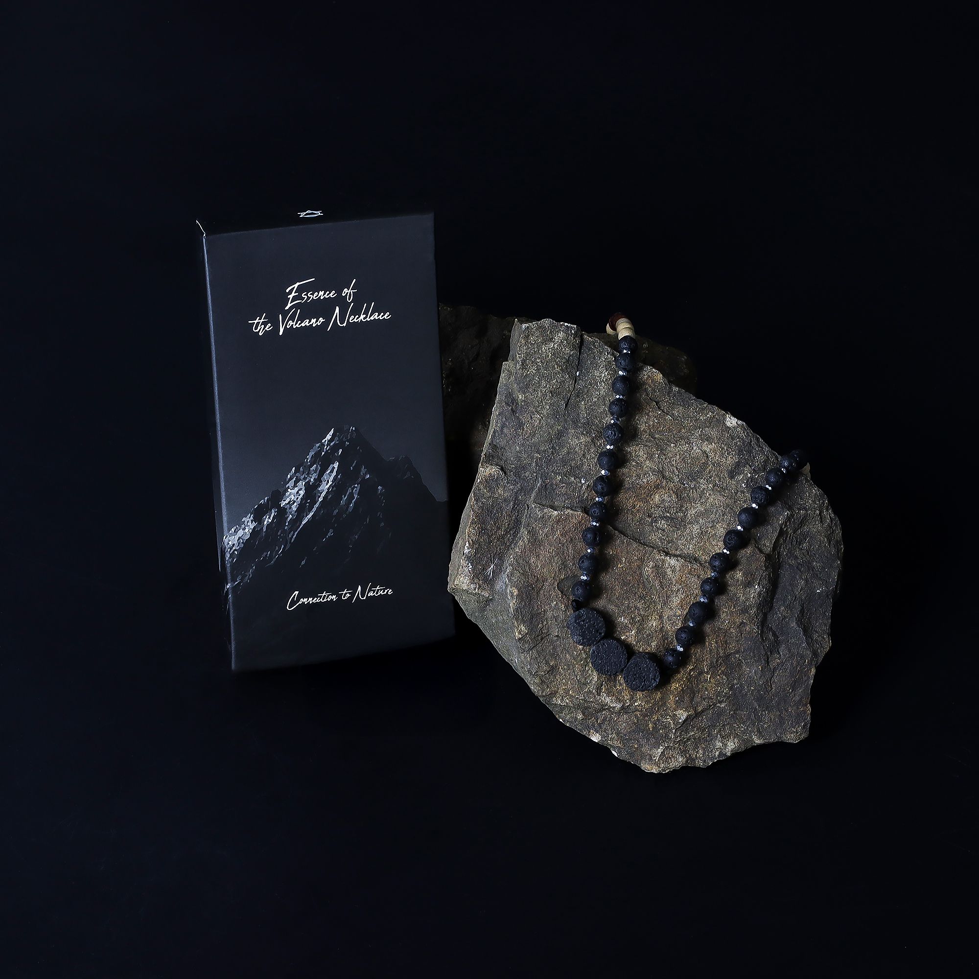 bG9jYWw6Ly9tZWRpYS8xUS82RS82MFIzMEMxSjYwV0s2RTFRL2Q0ZWE1MjI3LmpwZWc.jpg Essence of the Volcano Necklace - Connection to Nature