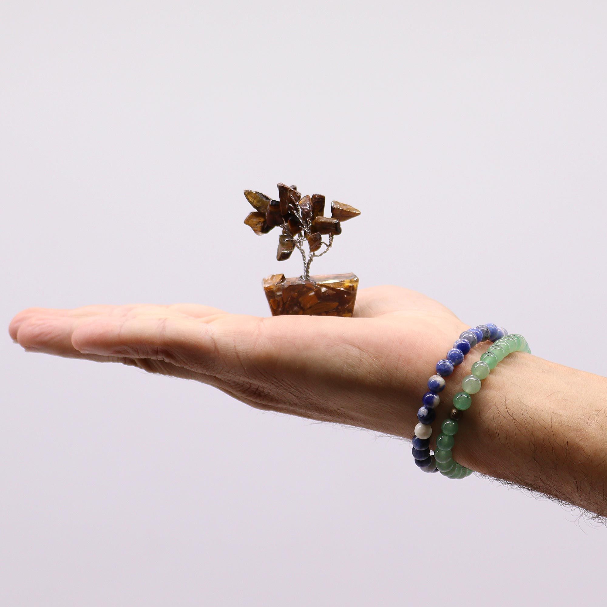 bG9jYWw6Ly9tZWRpYS9ITS9FQy82MFIzMEMxRzZXUjNFQ0hNLzMwNTRhZThlLmpwZWc.jpg Mini Gemstone Tree On Orgonite Base - Tigereye (15 stones)