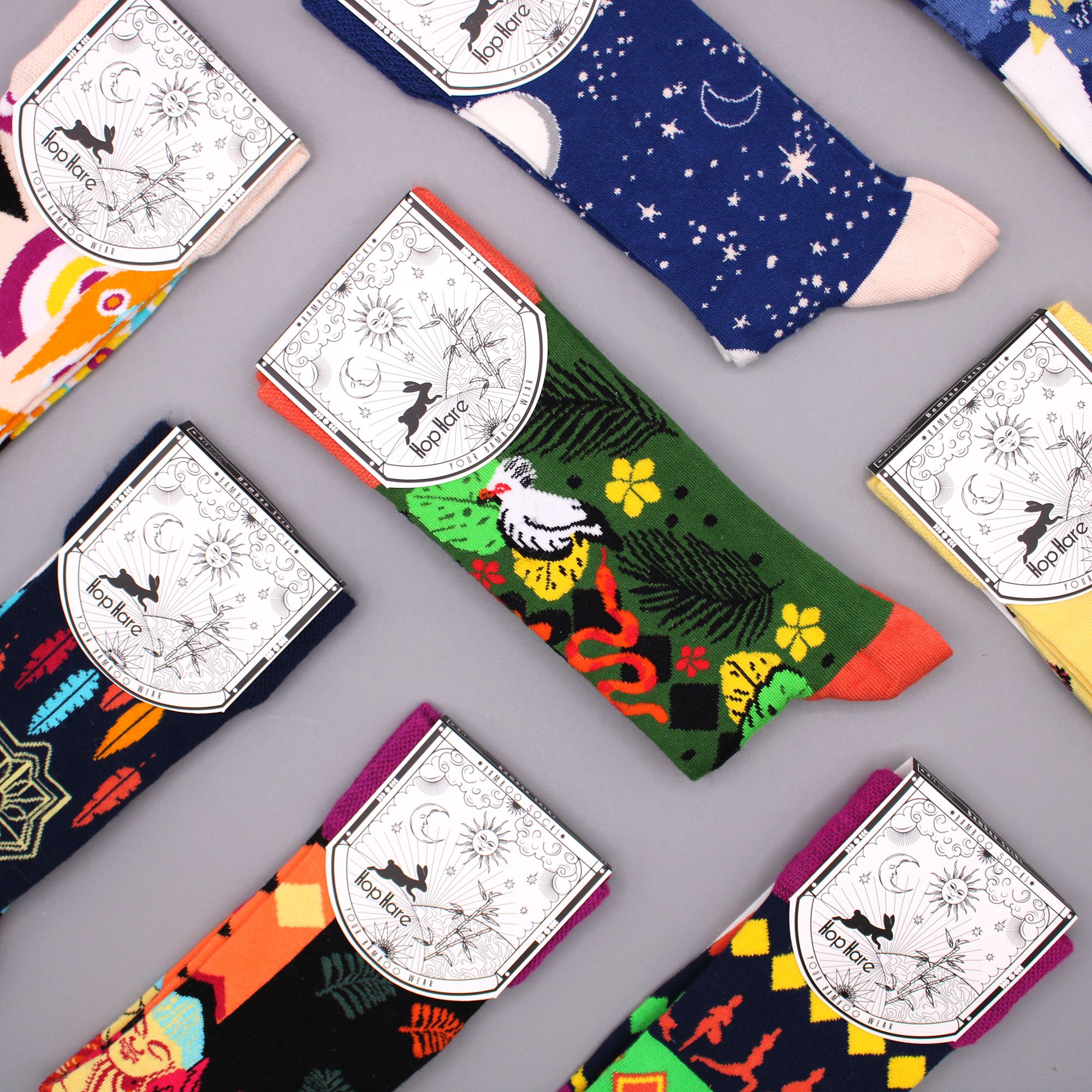 bG9jYWw6Ly9tZWRpYS9IUS9KQy82MFIzMEMxRzZSVjNKQ0hRLzY1YjRmODU3LmpwZWc-5.jpg Hop Hare Bamboo Socks S/M - Red Dragons