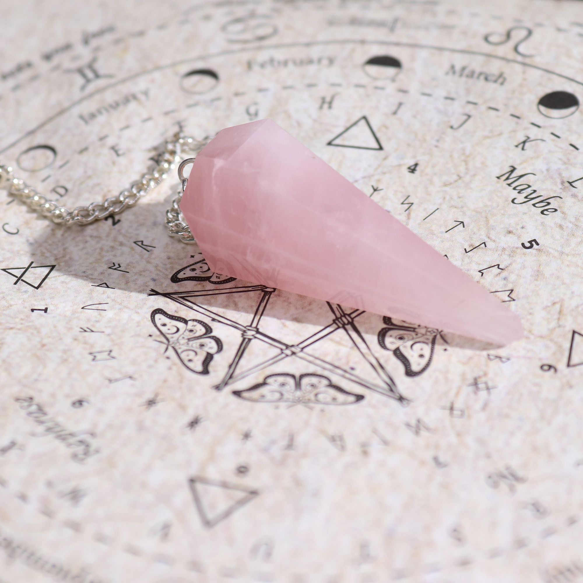 bG9jYWw6Ly9tZWRpYS9ISy9BRC82MFIzMEMxSjY0VDNBREhLLzU5ZjU0ZDU2LmpwZw-1.jpg Ancient Witch Spell Incense - Love - Rose Quartz Pendulum