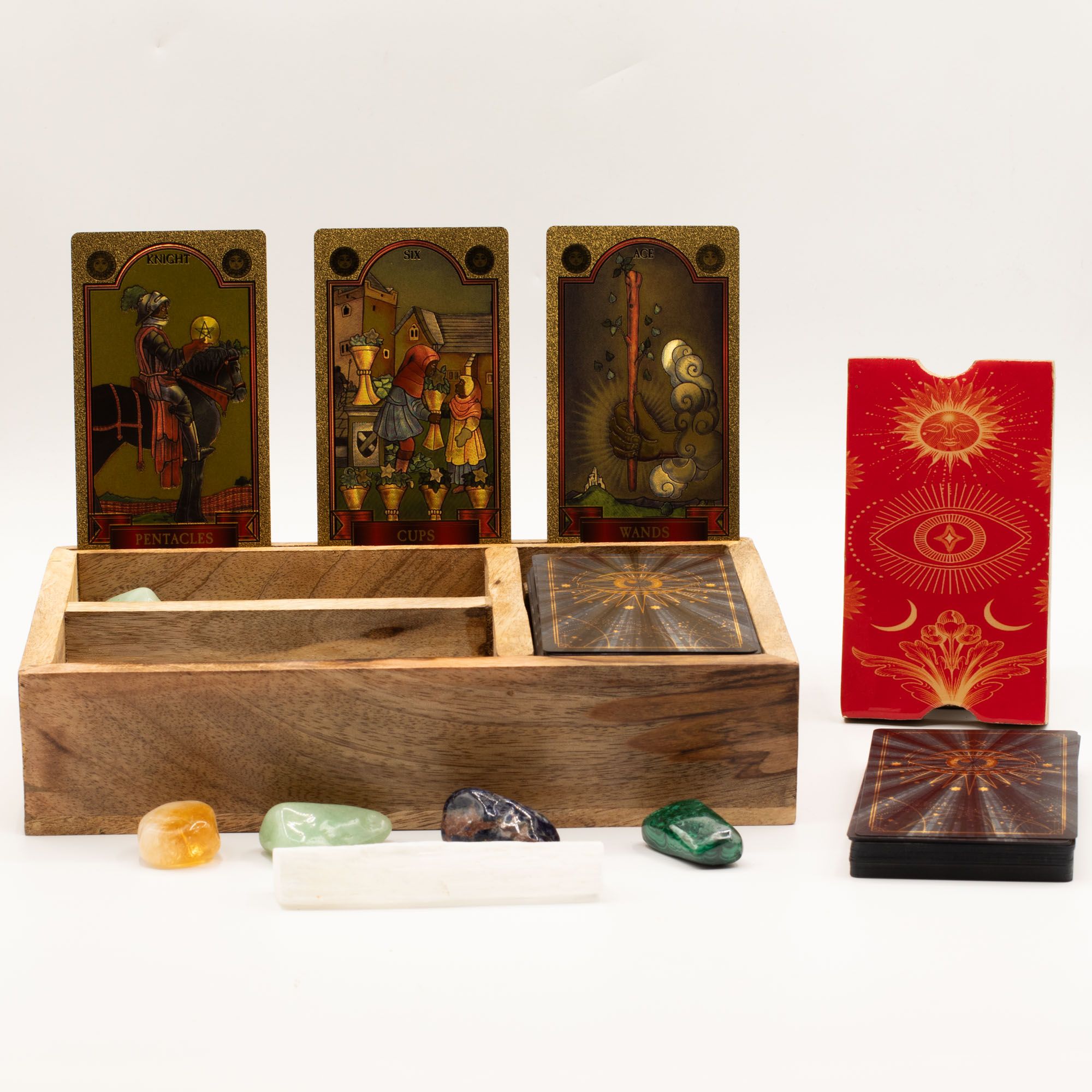 bG9jYWw6Ly9tZWRpYS8xSi9FQy82MFIzMEMxSjY0VjNFQzFKLzUxOWJlMmZlLmpwZw.jpg Three Section Tarot Box with Card Holder